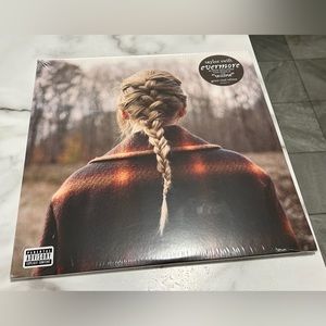 Evermore - Taylor Swift (opaque green vinyl)
